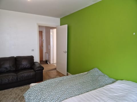 Remarkable 1-Bed Apartment in Northampton Town cen Condo in Northampton