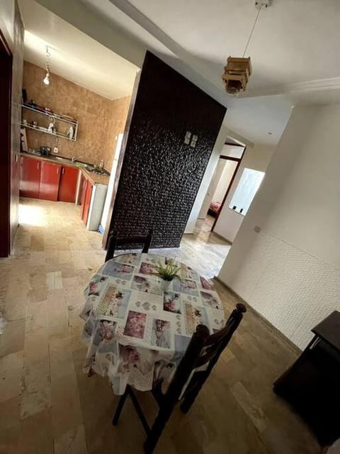 Bel appartement 6 min de plage Eigentumswohnung in Agadir