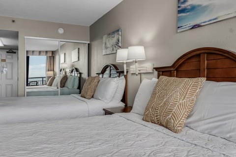Make Memories at This Stunning Studio! Dogs welcome 1128 Apartment hotel in Myrtle Beach