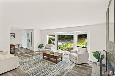 Living room, Seating area, Garden view