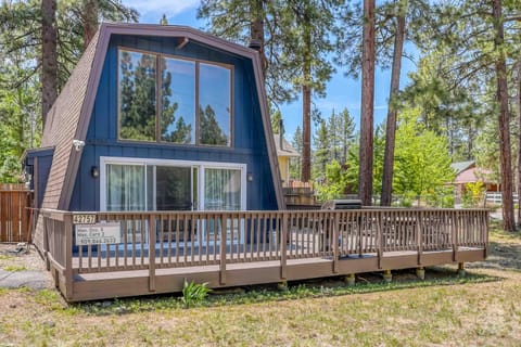 101 - Baby Bear Cabin House in Big Bear