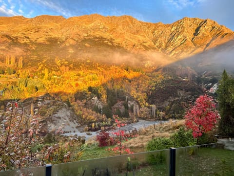 Natural landscape, Autumn, Mountain view, River view