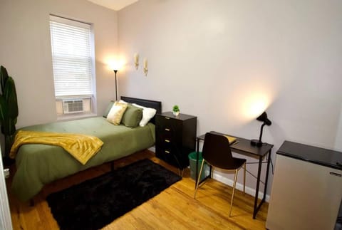 Tuk Ahoy - Emerald Suite 2C with Shared Spaces Condominio in Bedford-Stuyvesant