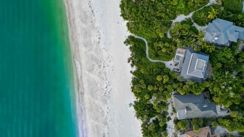 Beachfront,V Private, 360 Views, Sunsets, Hottub House in North Captiva Island