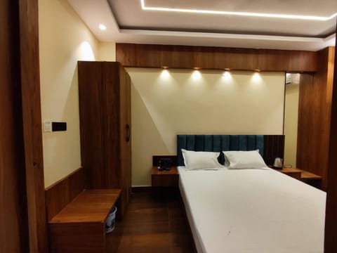 HOTEL B S HEIGHTS Hotel in West Bengal