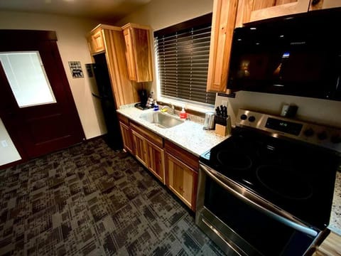 Bear Mountain - Suite 6 House in Grants Pass