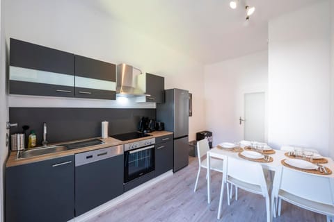 Work & Stay in Mannheim Condo in Mannheim