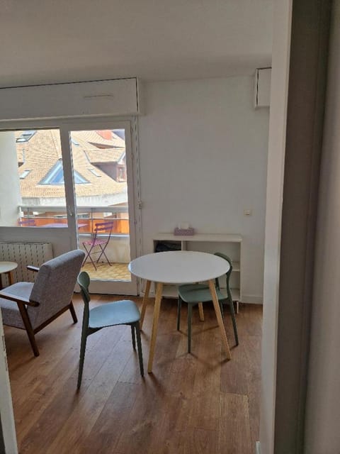 Studio Central Apartment in Thonon-les-Bains