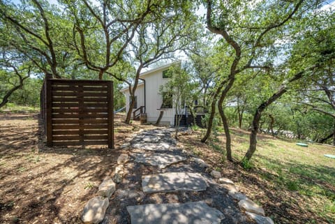 Texas Retreat - Sunset Hill House in Wimberley