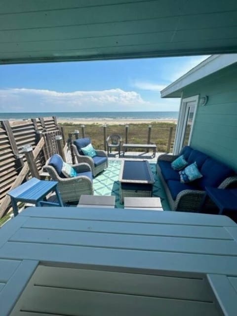 Kennedy - Beachfront Beauty Panoramic Views Galveston! Haus in Galveston Island