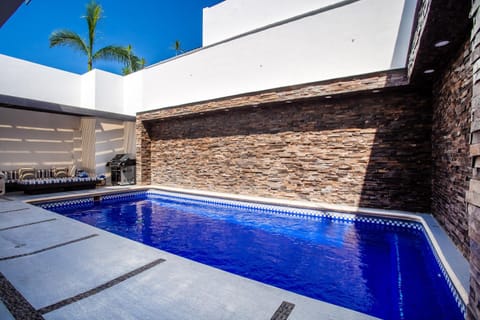 Private Pool, Near Beach, Restaurants - Sleeps 11 House in Puerto Vallarta