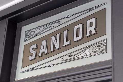 Sanlor Suite 2 - Luxury, Comfort & Style Haus in Orange