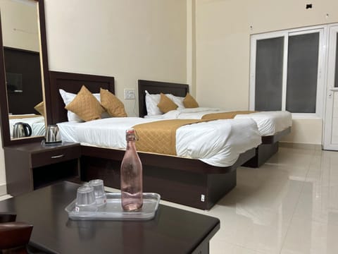 Nath Palace Hotel in Varanasi