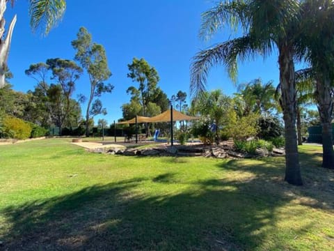 Lambert's Little Paradise Bed and breakfast in Lyndoch