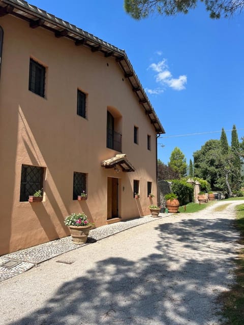 Property building, Neighbourhood, Street view