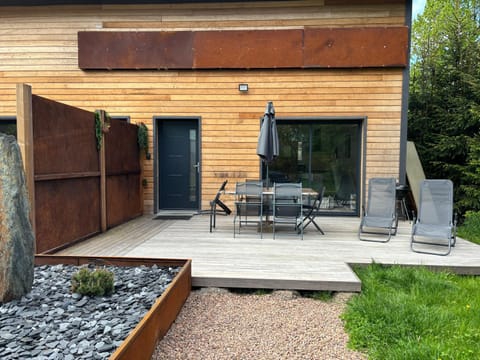 Patio, Garden view