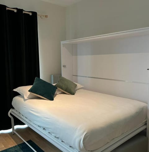 Central fully serviced studio Wohnung in Luxembourg