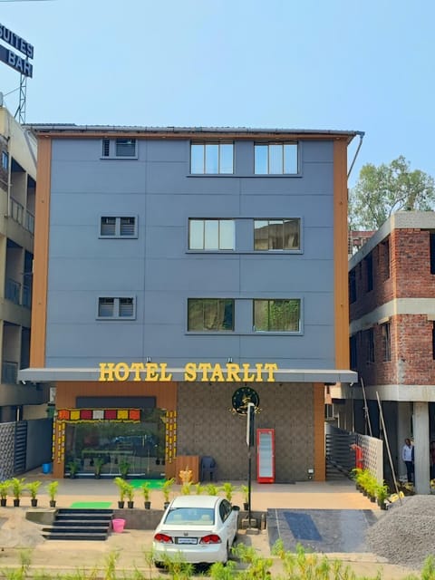 Hotel Starlit Übernachtung mit Frühstück in Thane