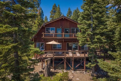 3BD Home with Panoramic Lake Tahoe Views House in Lake Tahoe