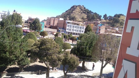 Nearby landmark, Mountain view, Street view