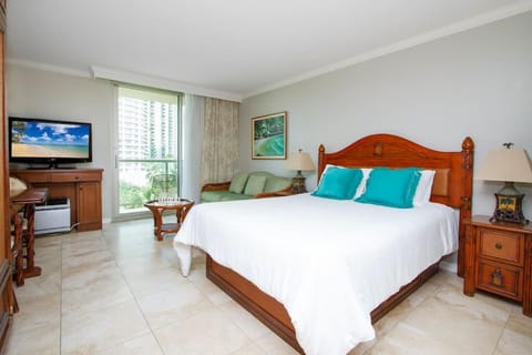 Great price Boutique hotel on the strip L418 Copropriété in McCully-Moiliili