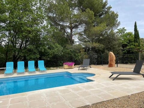 Garden, Garden view, Pool view, Swimming pool, sunbed