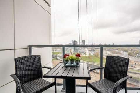 Patio, View (from property/room), Balcony/Terrace, Seating area, Dining area