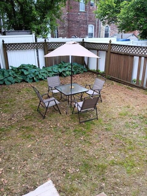 Patio, Garden, Dining area, Garden view