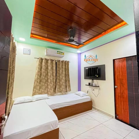 THE PALM UNITY HOME STAY Vacation rental in Gujarat