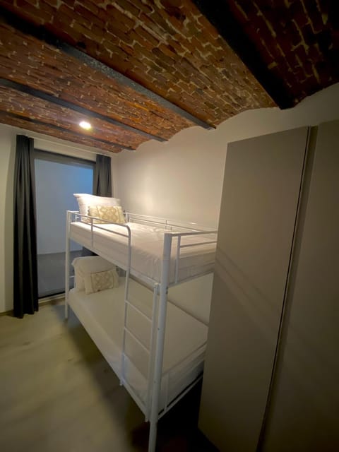 Bedroom, bunk bed, wardrobe