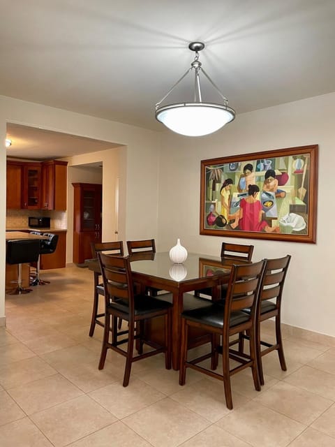 Spacious 4bd25ba Retreat Near Hospital & Tumon House in Tamuning