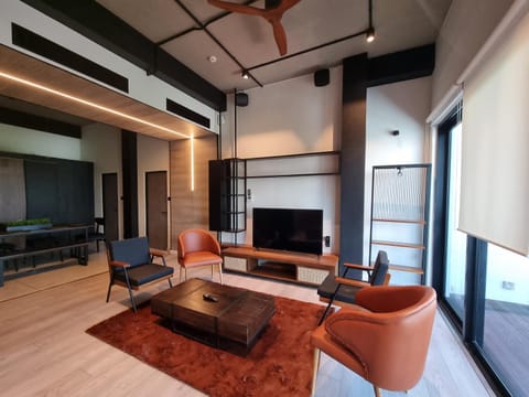 VAUX Park Street - A collection of 8 luxury lofts Aparthotel in Colombo