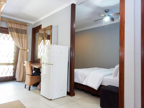 AFRICA`S BEST GUEST HOUSE Bed and Breakfast in Sandton
