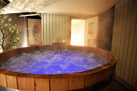 Hot Tub, Hot Tub, Sauna, Spa and wellness centre/facilities, Spa and wellness centre/facilities