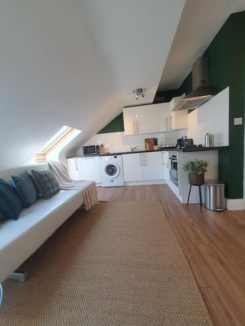 Loft Apartment near Harry Potter Coaches Condominio in Watford