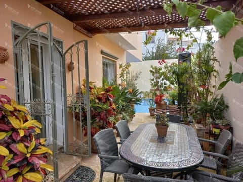 Centre Appartement Piscine Wifi Bed and Breakfast in Tangier