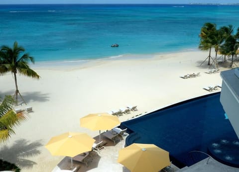 The WaterColours - Villa A Locanda in Grand Cayman