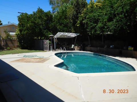 Pool view, Swimming pool