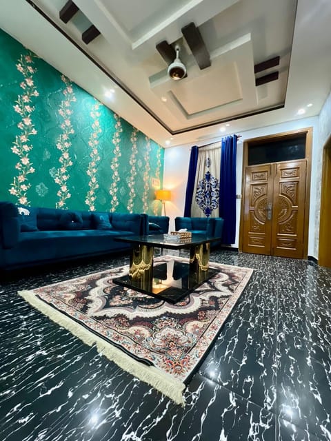 Luxury Family Villa Apartment in Islamabad