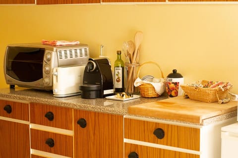 Coffee/tea facilities, Kitchen or kitchenette, pet friendly, toaster