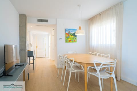 Brend new beach Apartment 3 bed 2 bath Play Camp Condominio in El Campello