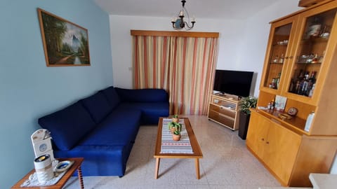 Relaxing 2 Seaside Manors Haus in Larnaca District