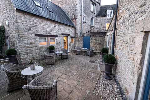The Bell & Stuart House Inn in Stow-on-the-Wold
