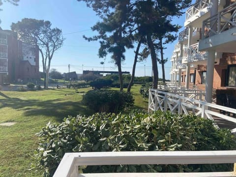 Playa, confort y naturaleza todo el año Apartamento in Costa del Este