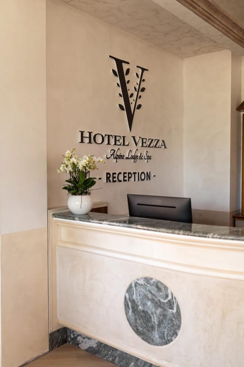 Hotel Vezza Alpine Lodge & Spa Hotel in Province of Brescia