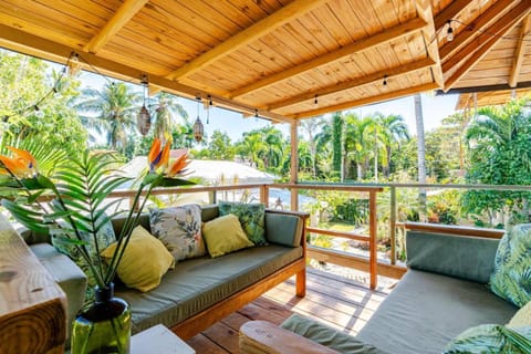 Patio, Day, Garden, View (from property/room), Balcony/Terrace, Seating area, Garden view