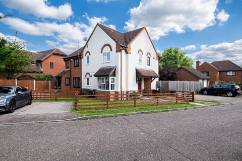 Wheatley House House in Aylesbury Vale