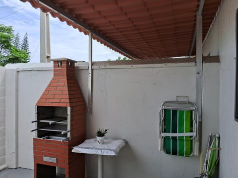 Casa em Condomínio tranquilo bem perto da praia! House in Saquarema