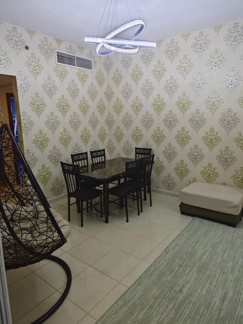 Orient Perl Apartment Condominio in Ajman