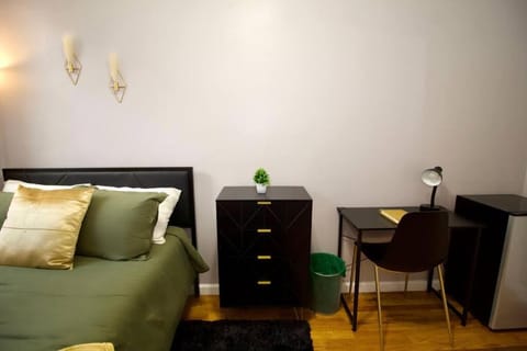 Tuk Ahoy - Emerald Suite 3C with Shared Spaces Condominio in Bedford-Stuyvesant